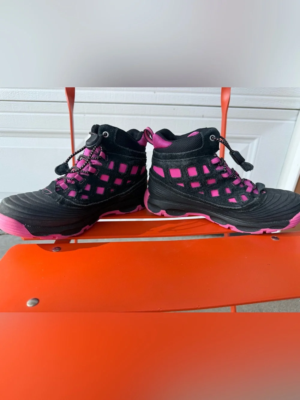 Merrell Thermo Shiver 2.0 Waterproof Hiking Boots Size: 2.5